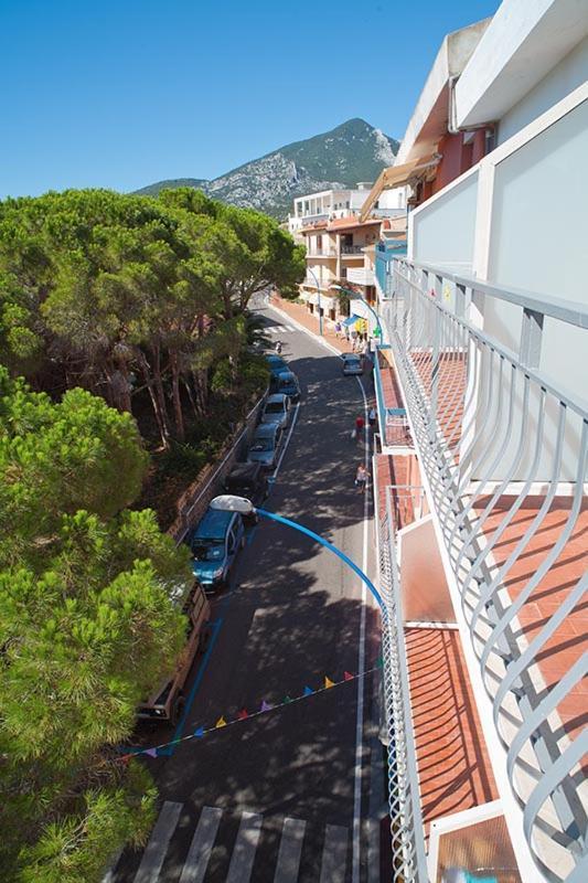 Piccolo Hotel Nuova Gestione Cala Gonone Exteriör bild