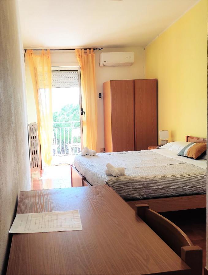 Piccolo Hotel Nuova Gestione Cala Gonone Exteriör bild