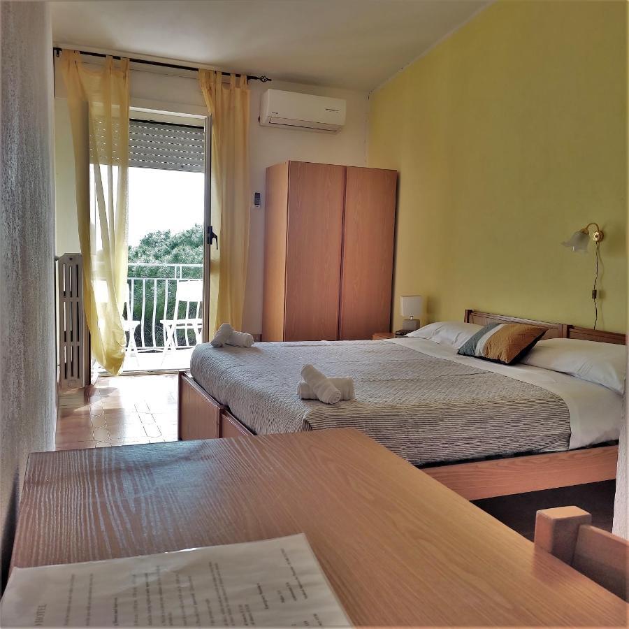 Piccolo Hotel Nuova Gestione Cala Gonone Exteriör bild